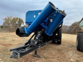 2017 KINZE 1300