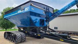 2020 KINZE 1051