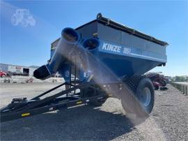 2022 KINZE 1051