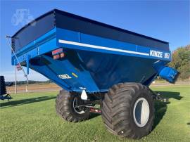 2022 KINZE 1051