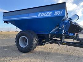 2022 KINZE 1051