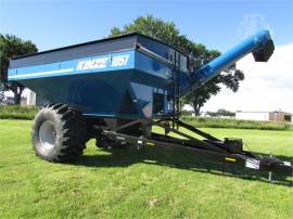 2022 KINZE 1051