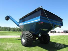 2022 KINZE 1051