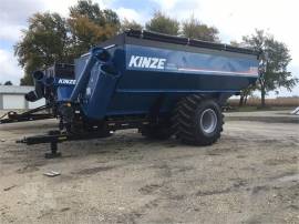 2022 KINZE 1121