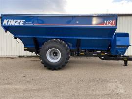 2022 KINZE 1121