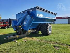 2022 KINZE 1121