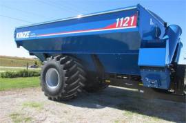 2023 KINZE 1121