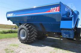 2023 KINZE 1121