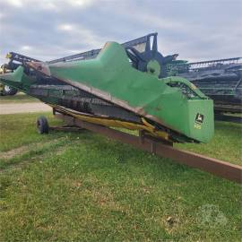 1984 JOHN DEERE 220