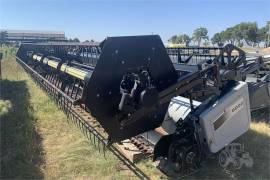 2003 GLEANER 8000