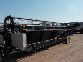 2004 GLEANER 8000