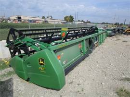 2004 JOHN DEERE 630F