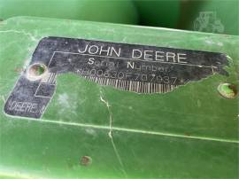 2004 JOHN DEERE 630F