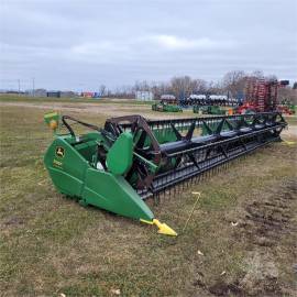 2005 JOHN DEERE 630F