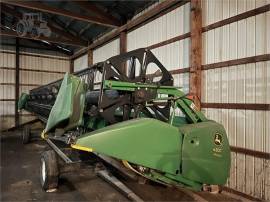 2006 JOHN DEERE 630F