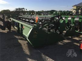 2006 JOHN DEERE 630F