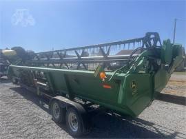 2006 JOHN DEERE 630F