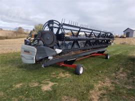 2008 GLEANER 8200-25