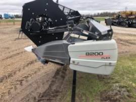 2009 GLEANER 8200