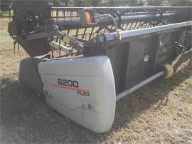 2009 GLEANER 8200