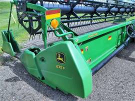 2009 JOHN DEERE 635F