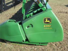 2009 JOHN DEERE 635F