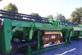 2010 JOHN DEERE 635D