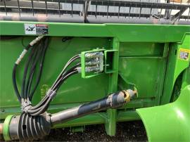 2011 JOHN DEERE 630F