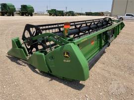 2011 JOHN DEERE 630F