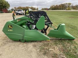 2011 JOHN DEERE 635F