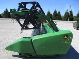 2015 JOHN DEERE 640FD