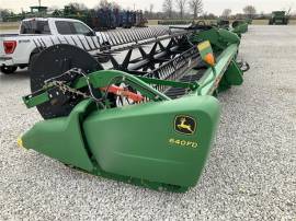 2018 JOHN DEERE 640FD