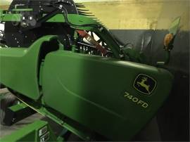 2019 JOHN DEERE 740FD