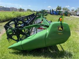 2021 JOHN DEERE 735D