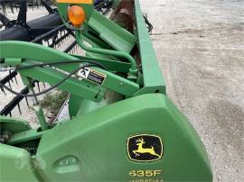 JOHN DEERE 635F