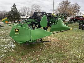 JOHN DEERE 635F