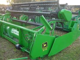 JOHN DEERE 913