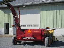 2004 NEW HOLLAND FP240