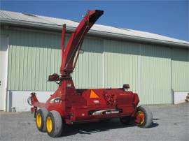 2004 NEW HOLLAND FP240