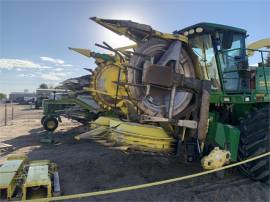 2006 JOHN DEERE 678