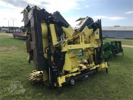 2019 JOHN DEERE 690