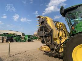 2019 JOHN DEERE 770