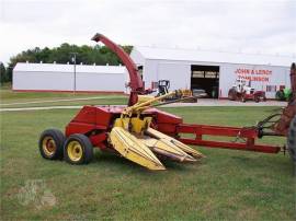 1999 NEW HOLLAND 824