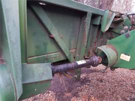 1988 JOHN DEERE 643