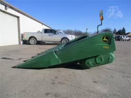 2005 JOHN DEERE 693