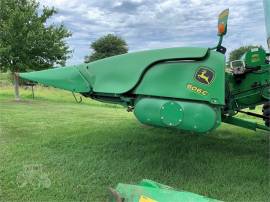 2009 JOHN DEERE 606C