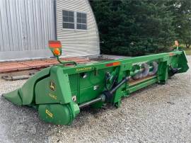 2009 JOHN DEERE 608C