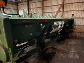 2009 JOHN DEERE 608C