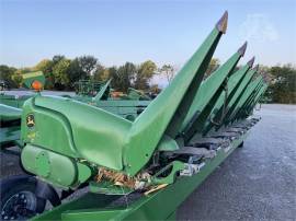 2010 JOHN DEERE 608C