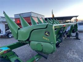 2010 JOHN DEERE 608C